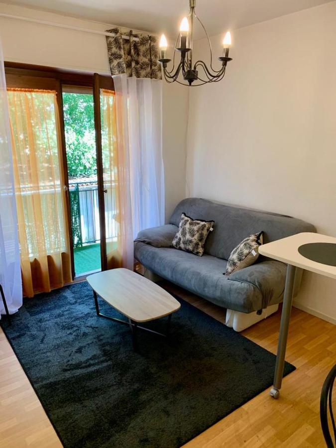 Apartment Agreable 2 Pieces A Avec Garage Ferme - Check In Autonome Forbach